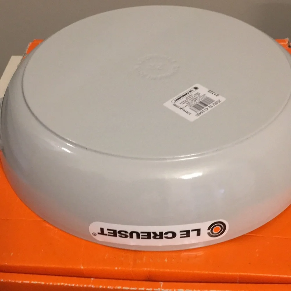Le Creuset brand new